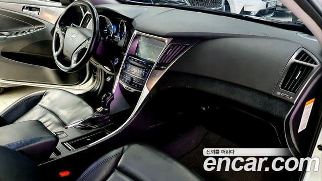 Hyundai Sonata гибрид Modern, 2014 20