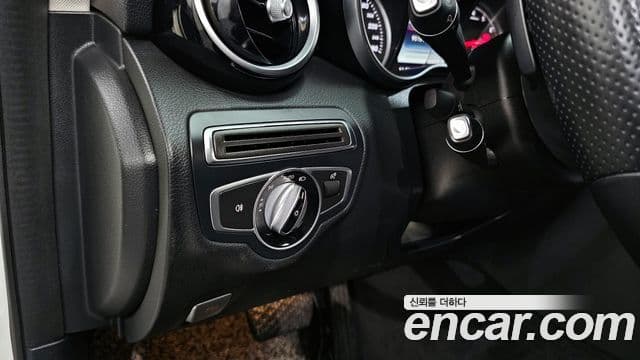 Mercedes-Benz C-класс W205 Avantgarde, 2017 15