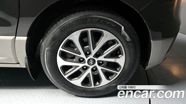 Hyundai The / новый New Grand Starex Exclusive, 2019 все фото