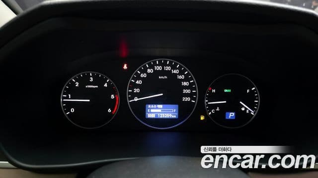 Hyundai The / новый New Grand Starex Exclusive, 2019 8