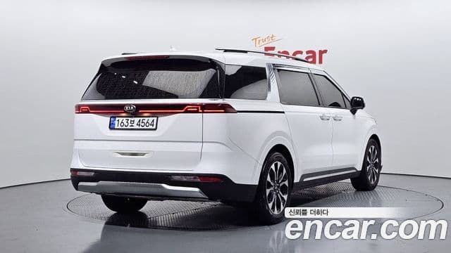Kia Carnival 4세대 Signature, 2021 2