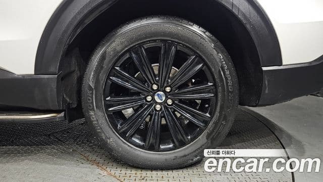 Ford Explorer 6세대 2.3 Limited 4WD, 2020 все фото