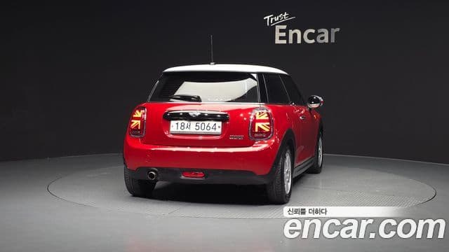 Mini Cooper 3세대, 2017 4