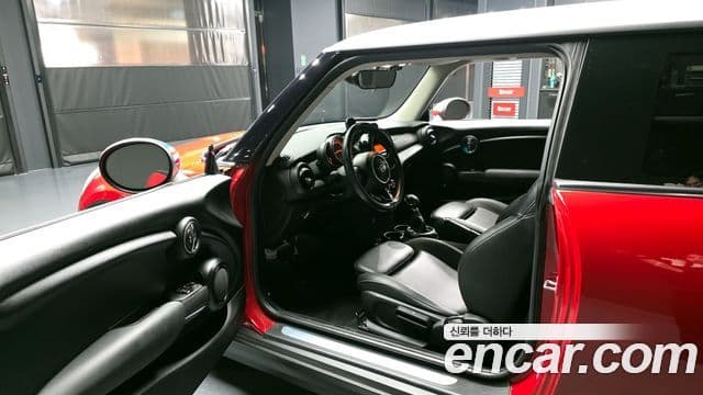 Mini Cooper 3세대, 2017 10