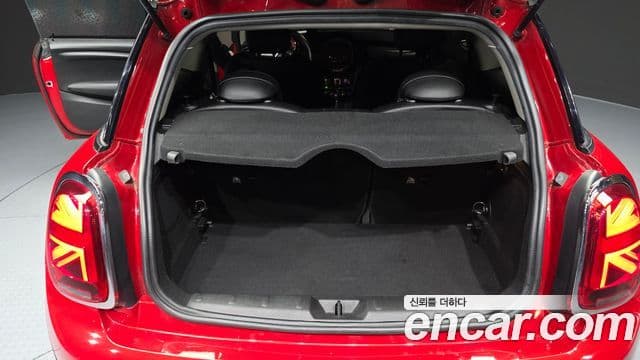 Mini Cooper 3세대, 2017 20