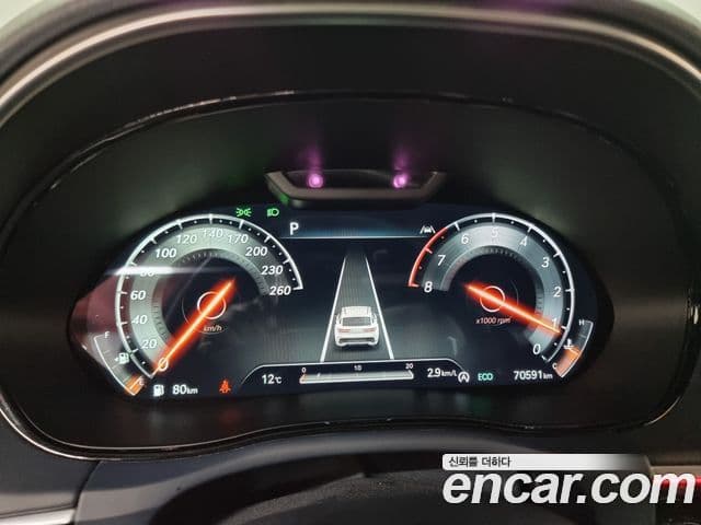 Genesis GV70, 2021 8