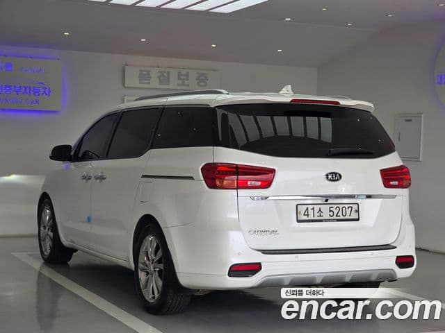 Kia The / новый New Carnival Noblesse, 2019 все фото
