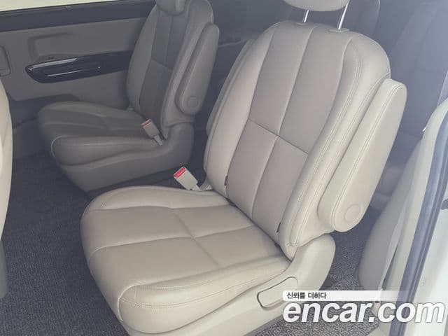 Kia The / новый New Carnival Noblesse, 2019 13