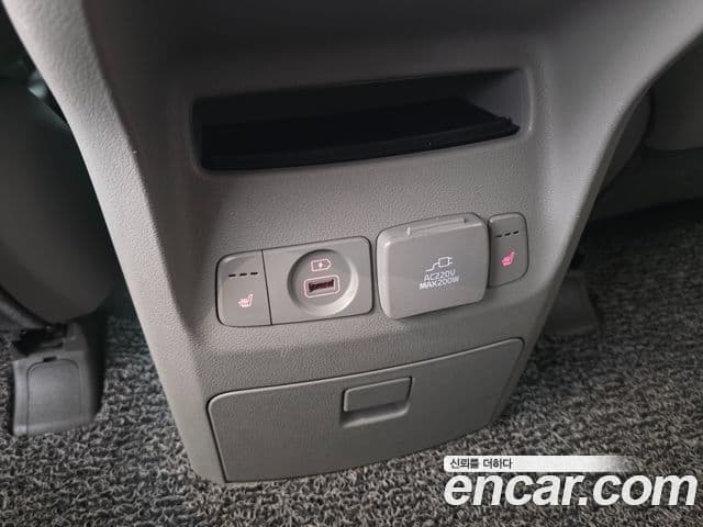 Kia The / новый New Carnival Noblesse, 2019 16