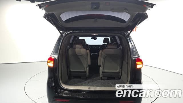 Kia All New Carnival Noblesse, 2016 20