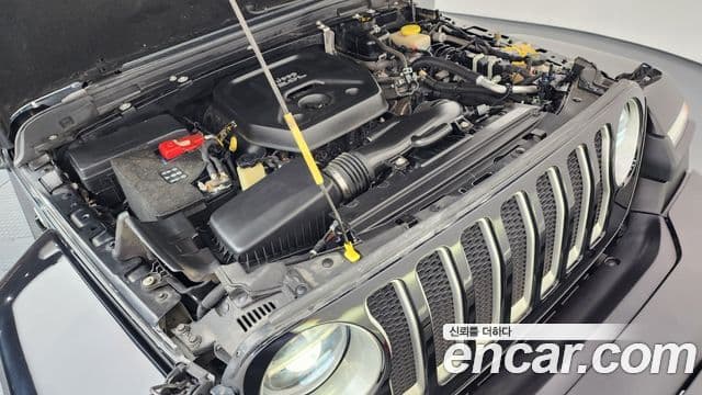 Jeep Wrangler (JL) 2.0 Overland Power top 4도어, 2021 6