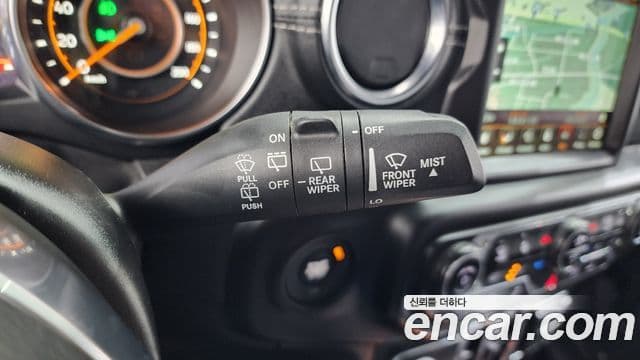 Jeep Wrangler (JL) 2.0 Overland Power top 4도어, 2021 18