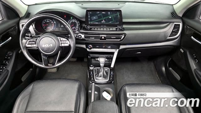 Kia Seltos Signature, 2023 7