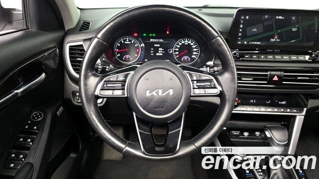 Kia Seltos Signature, 2023 13