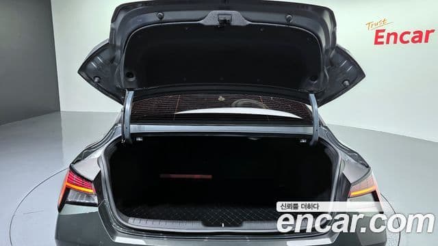 Hyundai Avante гибрид (CN7) Inspiration, 2021 20