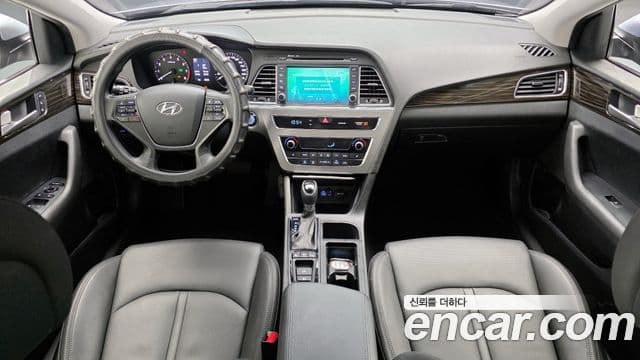 Hyundai LF Sonata LPI Smart(для людей с инвалидностью), 2016 7