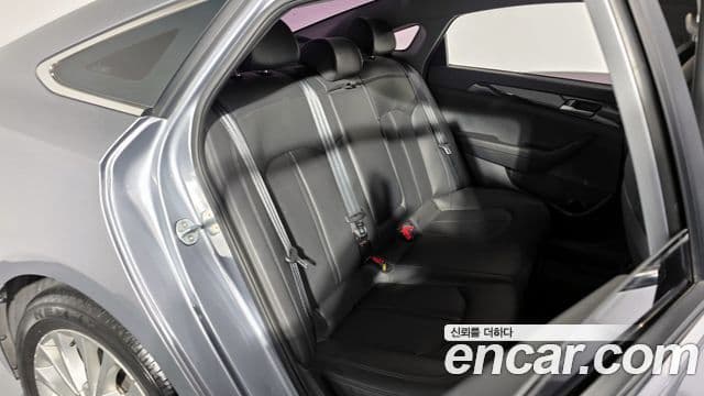 Hyundai LF Sonata LPI Smart(для людей с инвалидностью), 2016 12