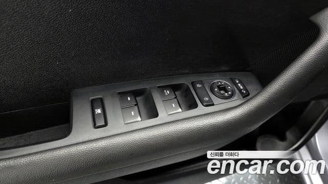 Hyundai LF Sonata LPI Smart(для людей с инвалидностью), 2016 18