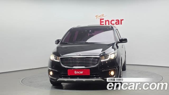 Kia All New Carnival Noblesse, 2015 3