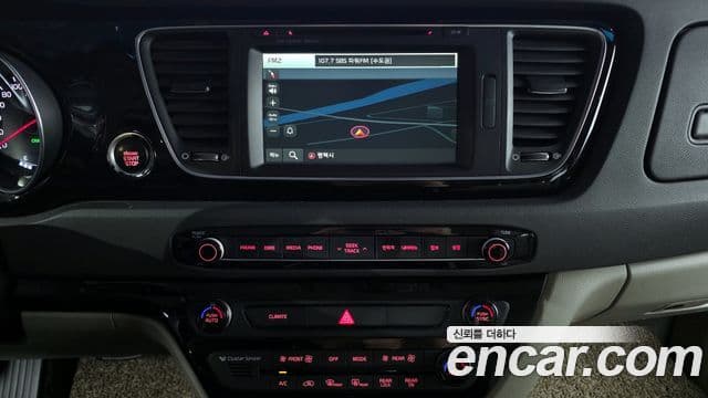 Kia All New Carnival Noblesse, 2015 14