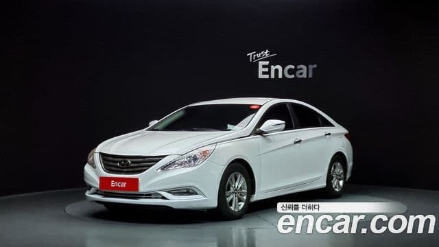 Hyundai YF Sonata Luxury, 2012 1