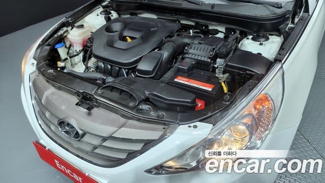 Hyundai YF Sonata Luxury, 2012 6