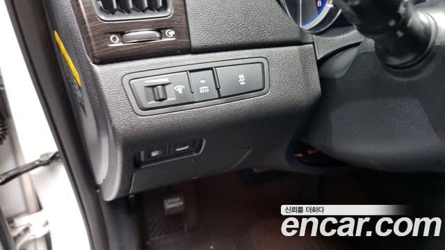 Hyundai YF Sonata Luxury, 2012 13