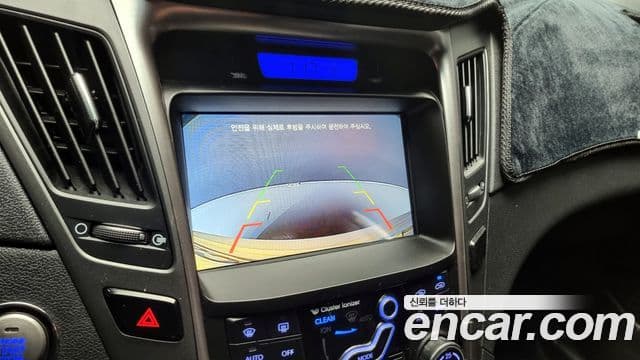 Hyundai YF Sonata Luxury, 2012 16