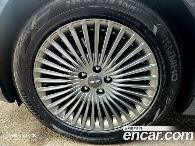 Genesis G90 Luxury, 2019 18