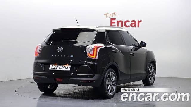 KG모빌리티(SsangYong) Tivoli дизель LX 2WD, 2016 2