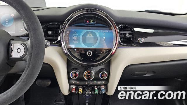 Mini Cooper S 3세대, 2023 14