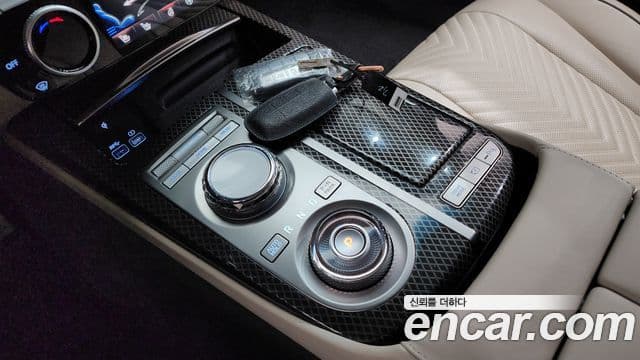 Genesis G80 (RG3) бензин 2.5 турбо AWD, 2024 9