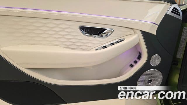 Bentley Continental GT 4세대 4.0 GTC Speed, 2025 10