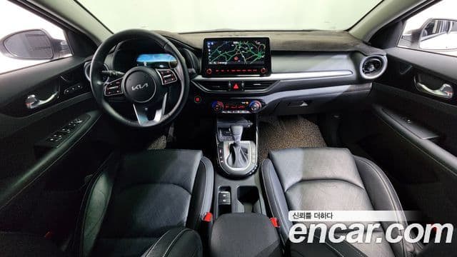 Kia The / новый New K3 2세대 Signature, 2022 7