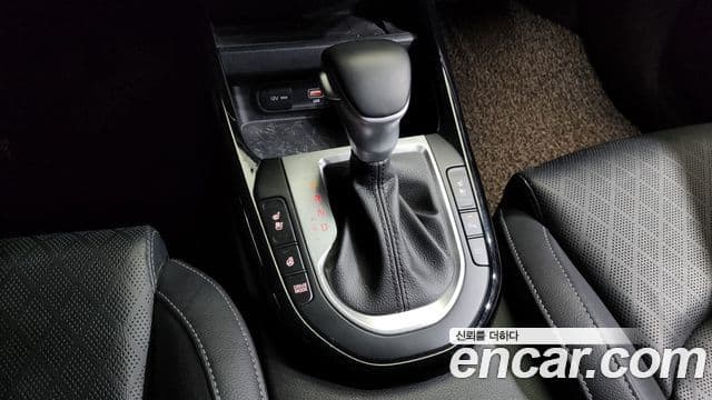 Kia The / новый New K3 2세대 Signature, 2022 9