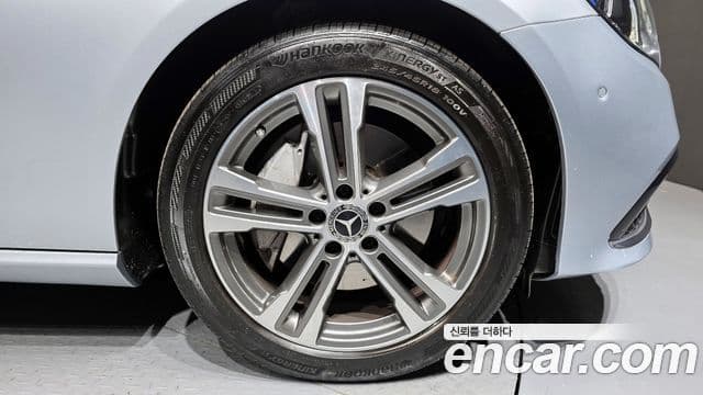 Mercedes-Benz E-класс W213 Avantgarde, 2022 все фото