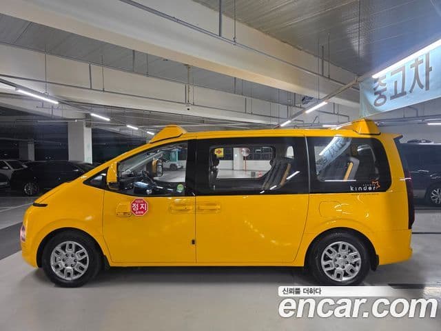 Hyundai Staria 15인승, 2024 все фото