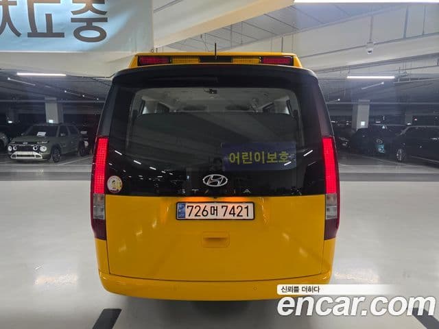 Hyundai Staria 15인승, 2024 7