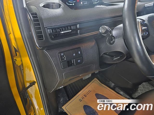 Hyundai Staria 15인승, 2024 14