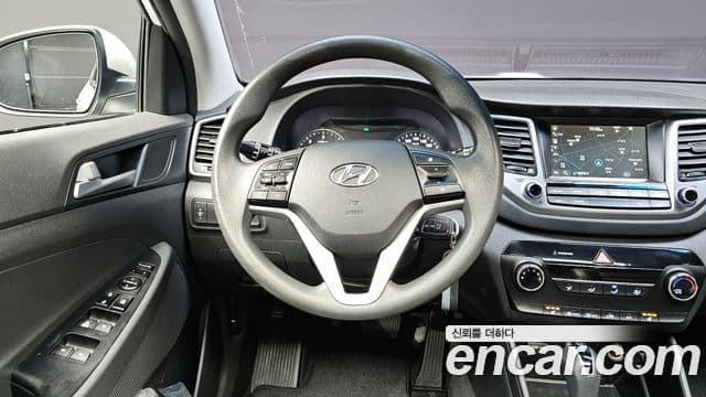 Hyundai All New Tucson Style, 2016 13
