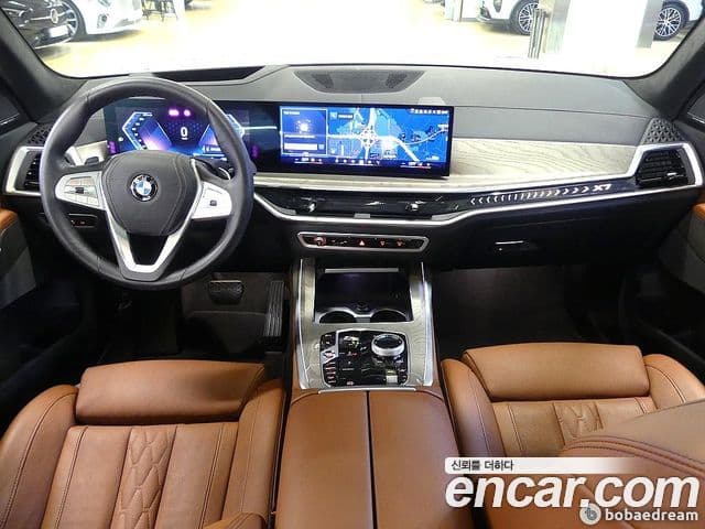 BMW X7 (G07) xDrive 40i Design Pure Excellence 6인승, 2024 4