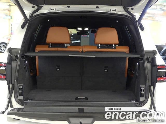 BMW X7 (G07) xDrive 40i Design Pure Excellence 6인승, 2024 10