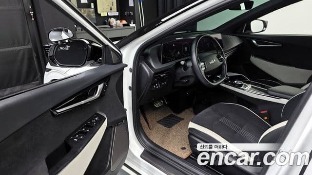 Kia EV6 GT Line, 2022 10