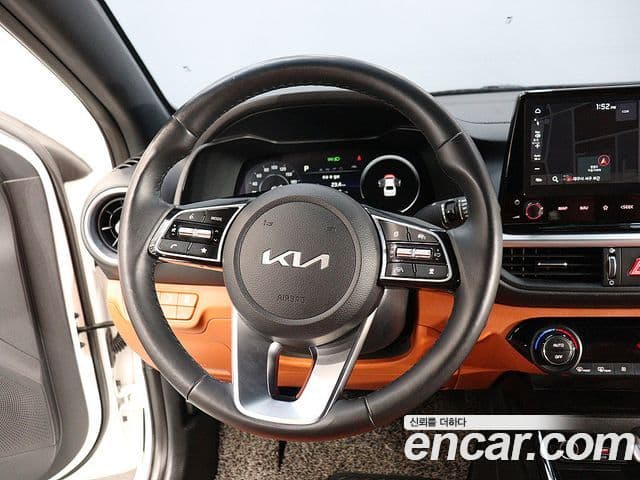 Kia The / новый New K3 2세대 Noblesse, 2022 12