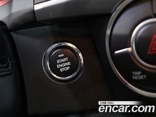 KG모빌리티(SsangYong) The / новый New Korando Sport Club, 2017 13