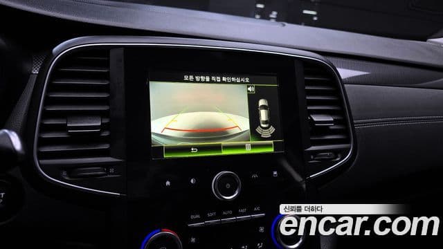 Renault Korea(Samsung) SM6 2.0 LPe LE (для людей с инвалидностью), 2019 16