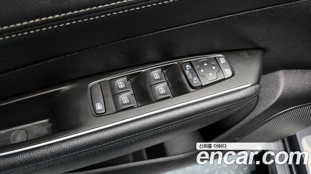 Renault Korea(Samsung) SM6 2.0 LPe LE (для людей с инвалидностью), 2019 18