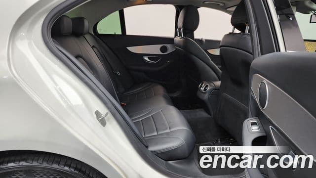 Mercedes-Benz C-класс W205 Avantgarde, 2015 12