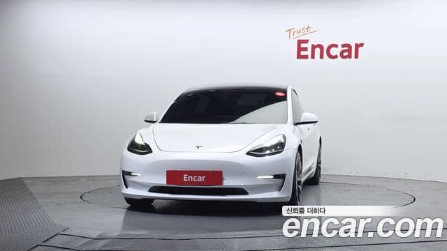 Tesla модель 3 performance AWD, 2022 3