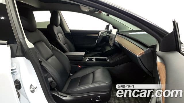 Tesla модель 3 performance AWD, 2022 11